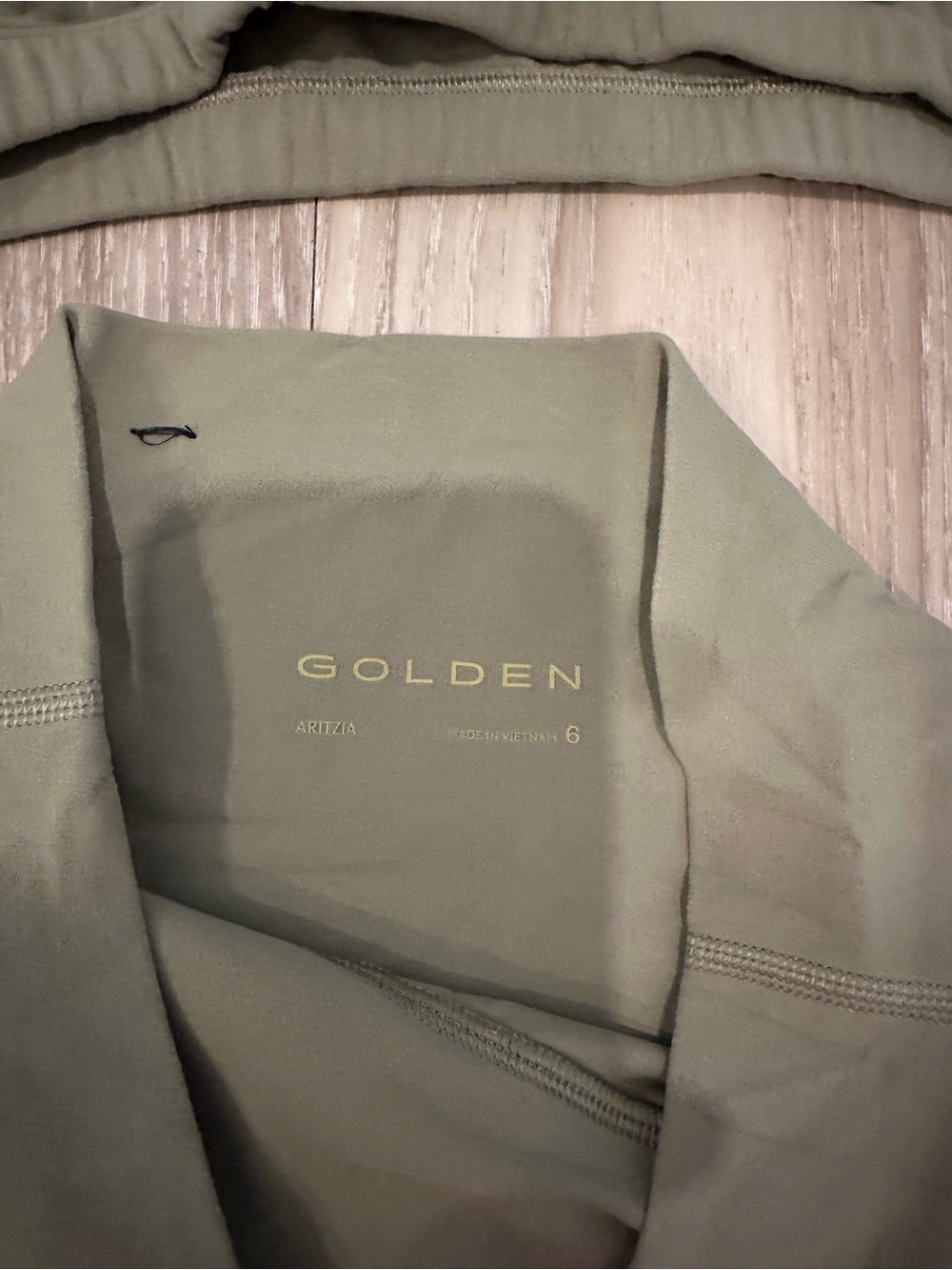 Aritzia butter set View 2